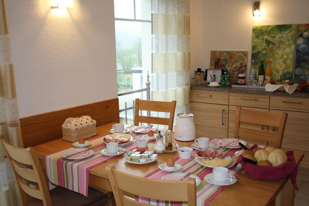 Hotel Weingut Goeres Briedel Camera foto