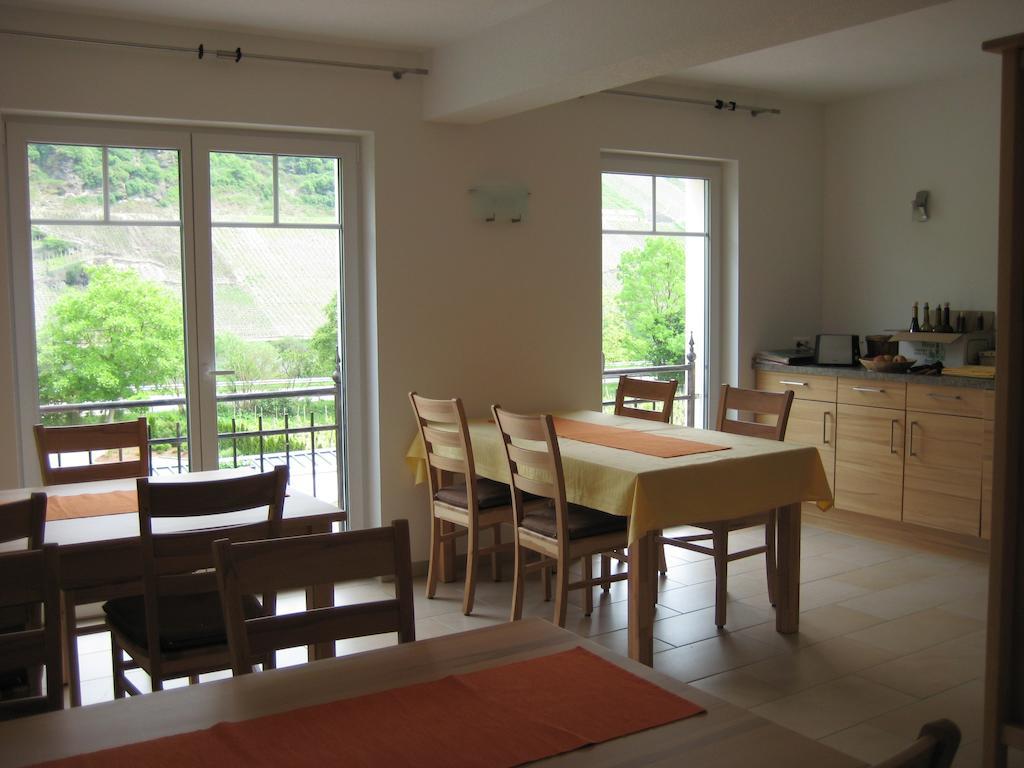 Hotel Weingut Goeres Briedel Esterno foto